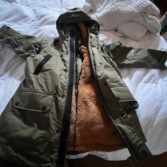 WINTER  UGG PARKA *olive green* - Picture 1 of 4